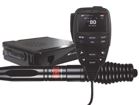 GME XRS-370C4P COMPACT HIDEAWAY 80 CH. With a AE4704B Antenna